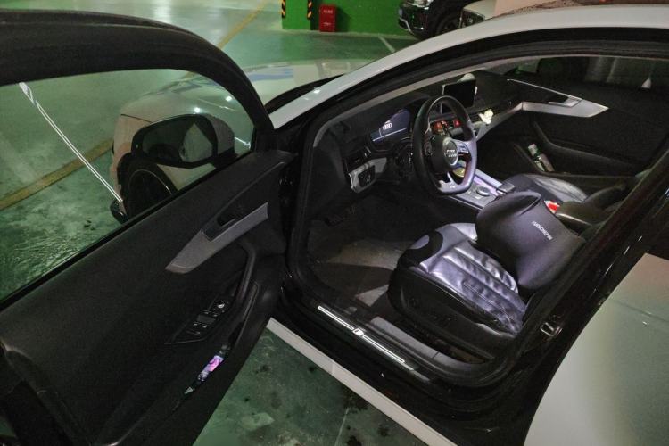 Used Audi A4L 2018 30th Anniversary Edition 40 TFSI Fashion Model Driver Seat
