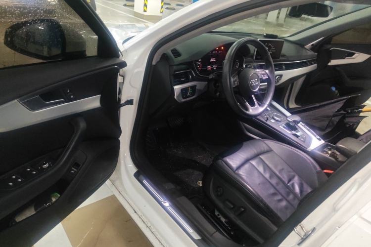 Used Audi A4L 2018 30th Anniversary Edition 40 TFSI Fashion Model Driver Seat