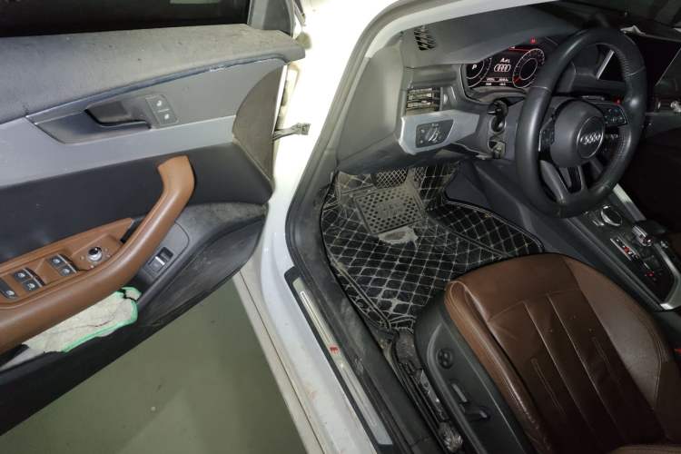Used Audi A4L 2018 30th Anniversary Edition 40 TFSI Fashion Model Driver Seat