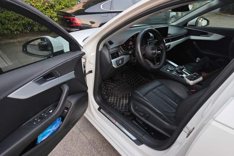 Used Audi A4L 2018 30th Anniversary Edition 40 TFSI Fashion Model Driver Seat