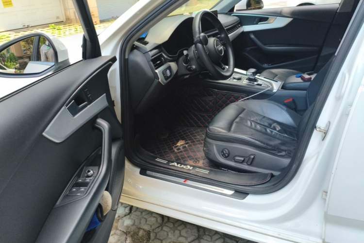 Used Audi A4L 2018 30th Anniversary Edition 40 TFSI Fashion Model Driver Seat