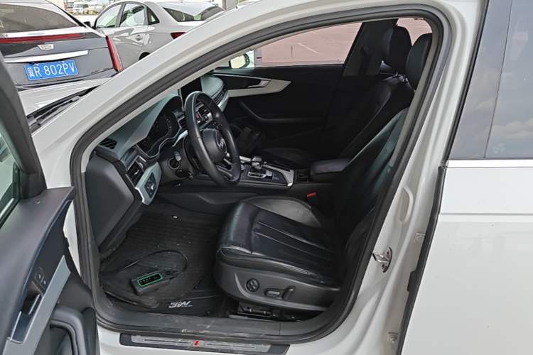 Used Audi A4L 2018 30th Anniversary Edition 40 TFSI Fashion Model Driver Seat