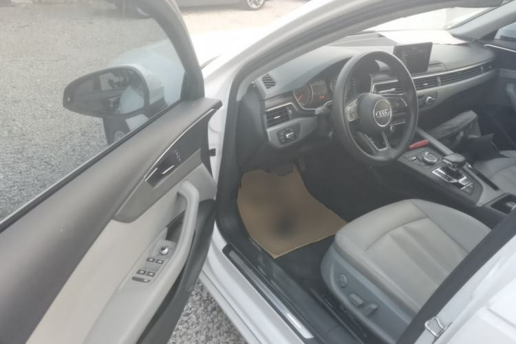 Used Audi A4L 2018 30th Anniversary Edition 40 TFSI Trendy Model Driver Seat