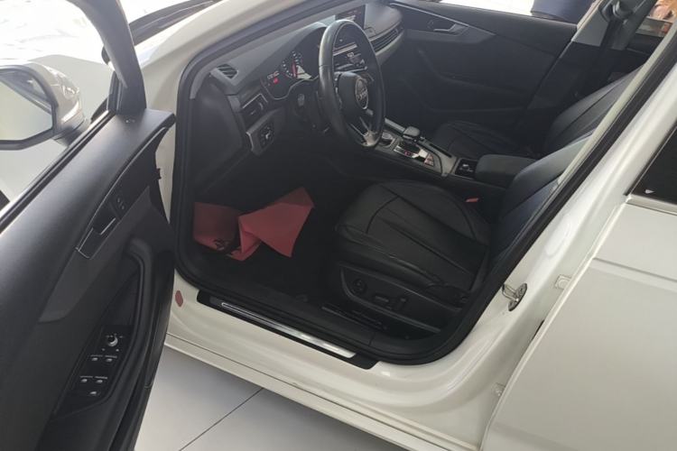 Used Audi A4L 2018 30th Anniversary Edition 40 TFSI Trendy Model Driver Seat