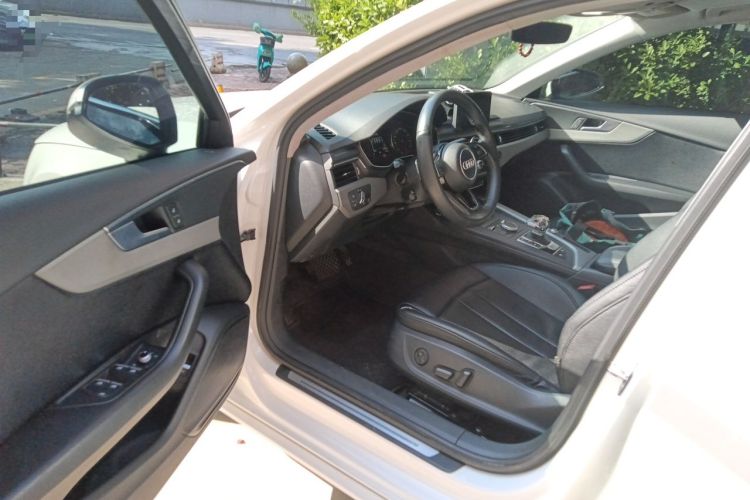 Used Audi A4L 2018 30th Anniversary Edition 40 TFSI Trendy Model Driver Seat