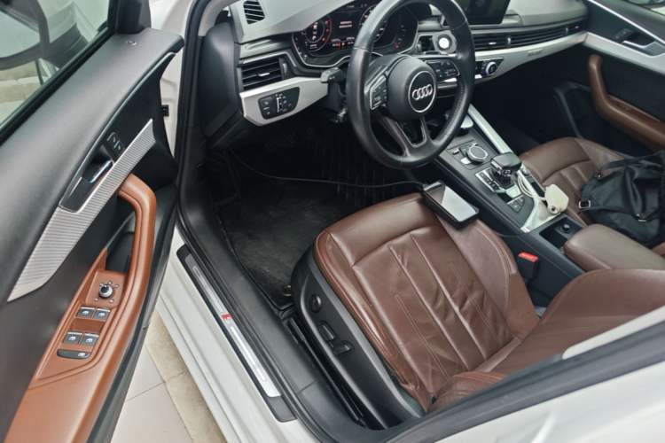 Used Audi A4L 2018 30th Anniversary Edition 40 TFSI Fashion Model Driver Seat