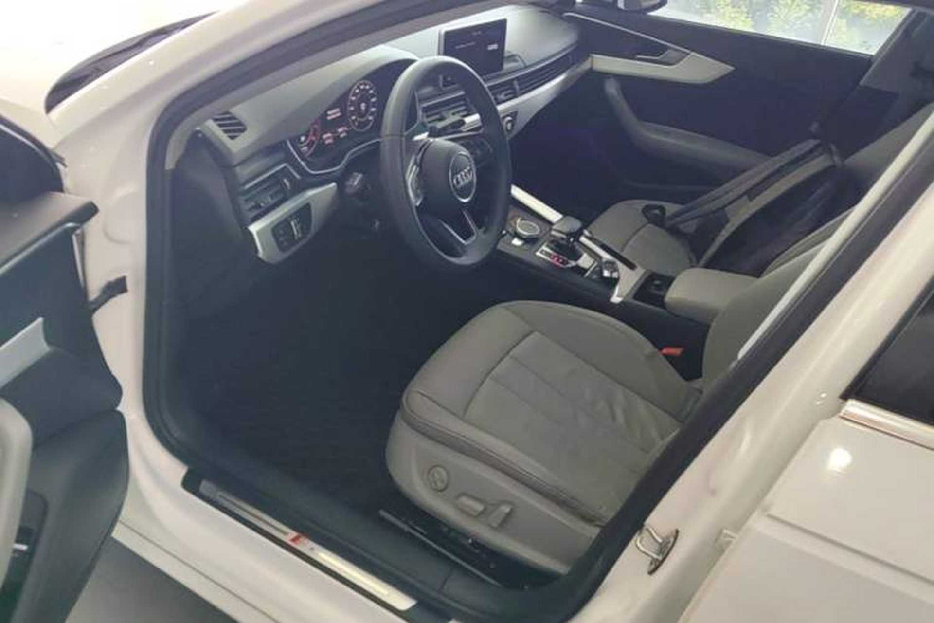 Used Audi A4L 2018 30th Anniversary Edition 40 TFSI Fashion Model Driver Seat