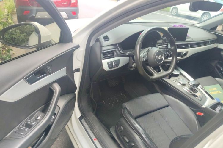 Used Audi A4L 2018 30th Anniversary Edition 40 TFSI Sport Edition Driver Seat