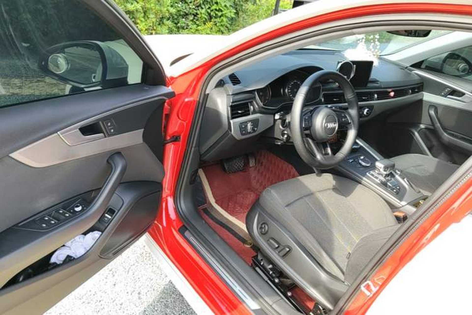 Used Audi A4L 2018 30th Anniversary Edition 40 TFSI Trendy Model Driver Seat