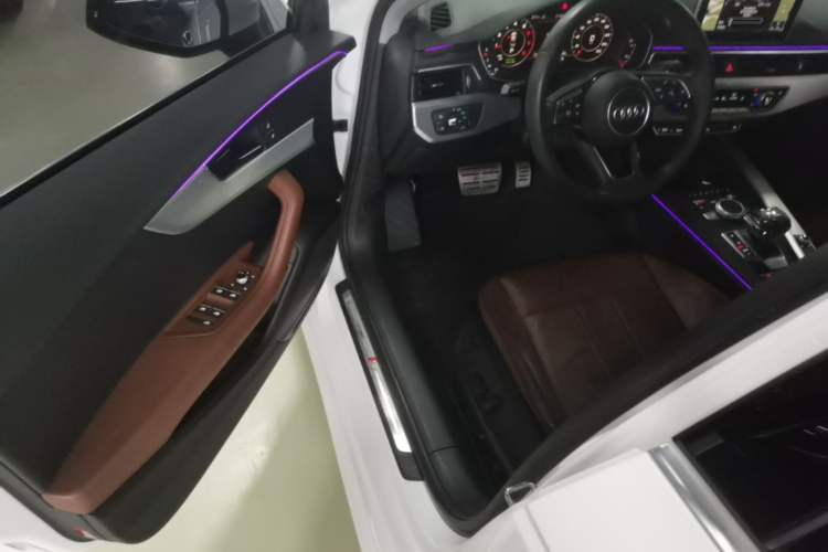 Used Audi A4L 2018 30th Anniversary Edition 40 TFSI Fashion Model Driver Seat