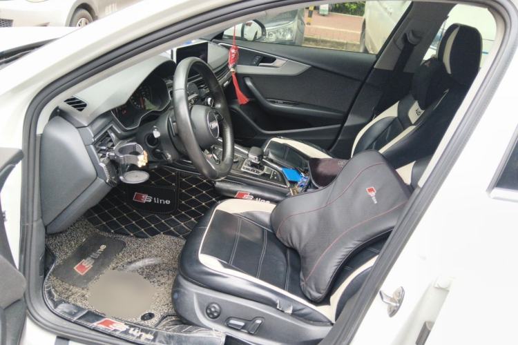 Used Audi A4L 2018 30th Anniversary Edition 40 TFSI Trendy Model Driver Seat