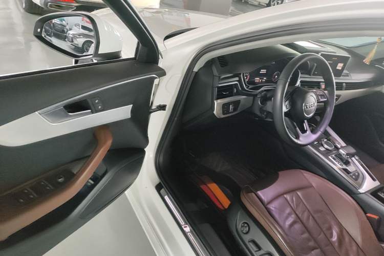 Used Audi A4L 2018 30th Anniversary Edition 40 TFSI Fashion Model Driver Seat