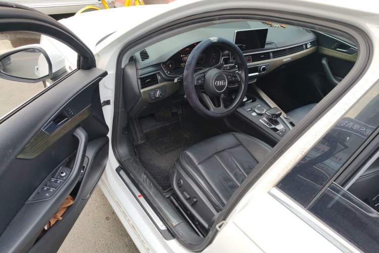 Used Audi A4L 2018 30th Anniversary Edition 40 TFSI Fashion Model Driver Seat