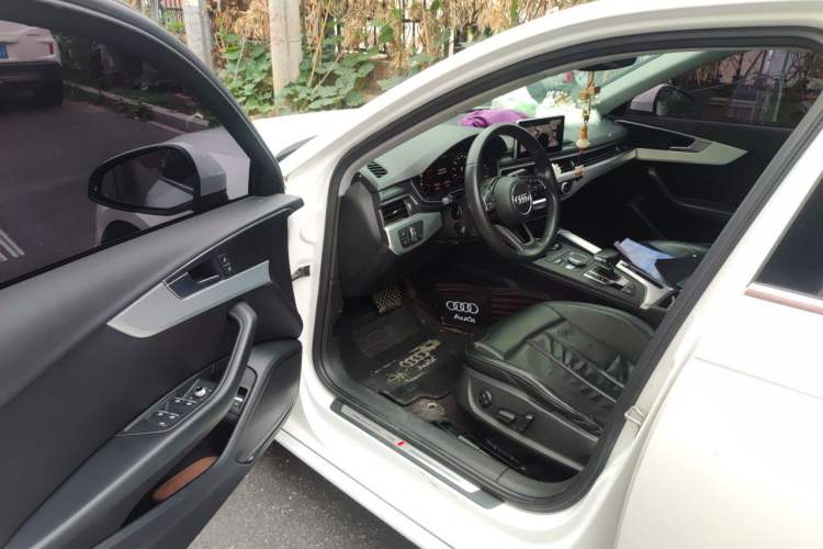 Used Audi A4L 2018 30th Anniversary Edition 40 TFSI Fashion Model Driver Seat