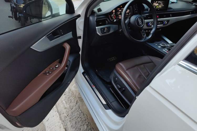 Used Audi A4L 2018 30th Anniversary Edition 40 TFSI Fashion Model Driver Seat