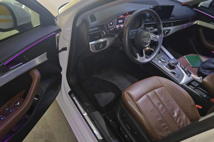 Used Audi A4L 2018 30th Anniversary Edition 40 TFSI Fashion Model Driver Seat