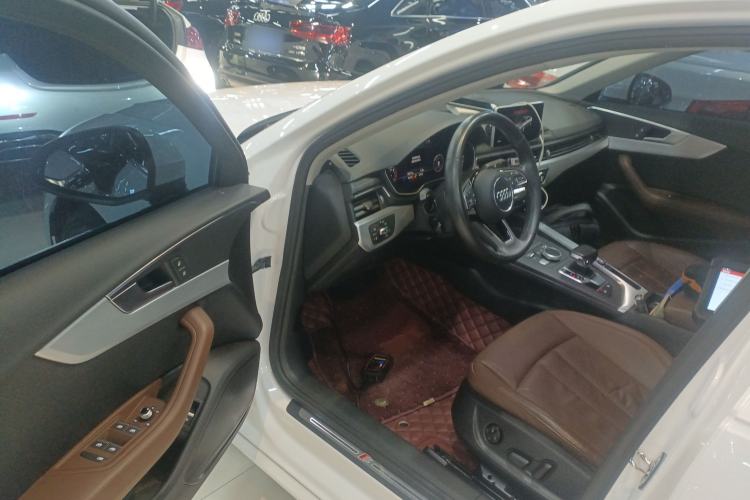 Used Audi A4L 2018 30th Anniversary Edition 40 TFSI Fashion Model Driver Seat