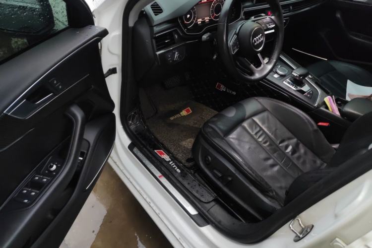 Used Audi A4L 2018 30th Anniversary Edition 40 TFSI Fashion Model Driver Seat