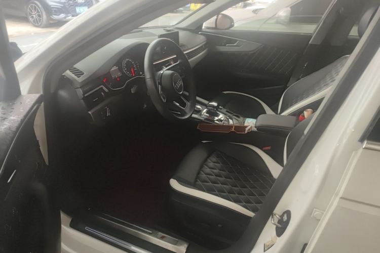 Used Audi A4L 2018 30th Anniversary Edition 40 TFSI Trendy Model Driver Seat