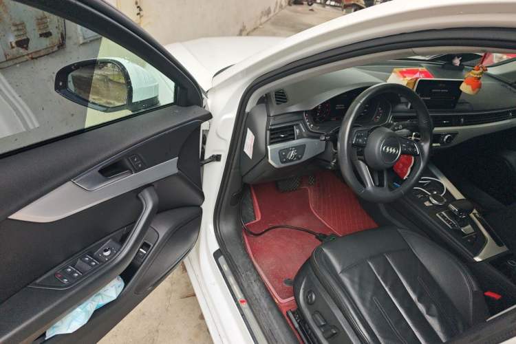 Used Audi A4L 2018 30th Anniversary Edition 40 TFSI Fashion Model Driver Seat