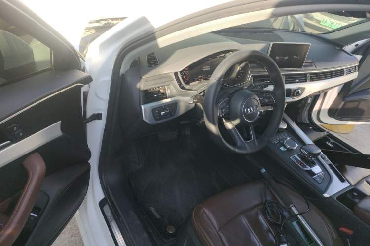 Used Audi A4L 2018 30th Anniversary Edition 40 TFSI Fashion Model Driver Seat