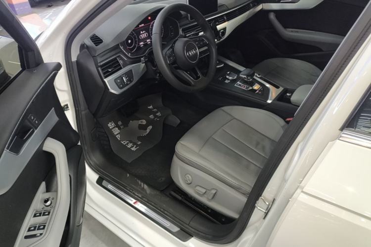 Used Audi A4L 2018 30th Anniversary Edition 40 TFSI Fashion Model Driver Seat