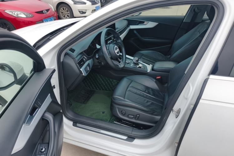 Used Audi A4L 2018 30th Anniversary Edition 40 TFSI Trendy Model Driver Seat
