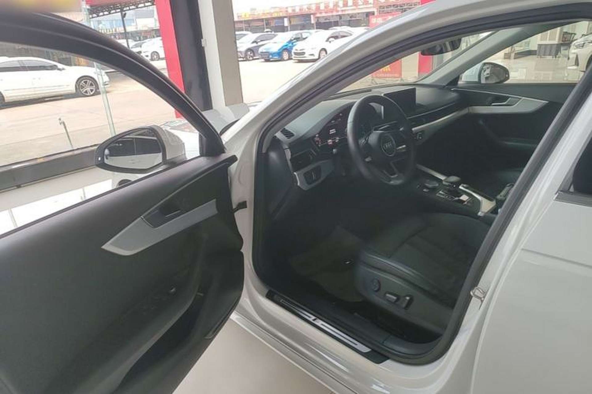 Used Audi A4L 2018 30th Anniversary Edition 40 TFSI Fashion Model Driver Seat