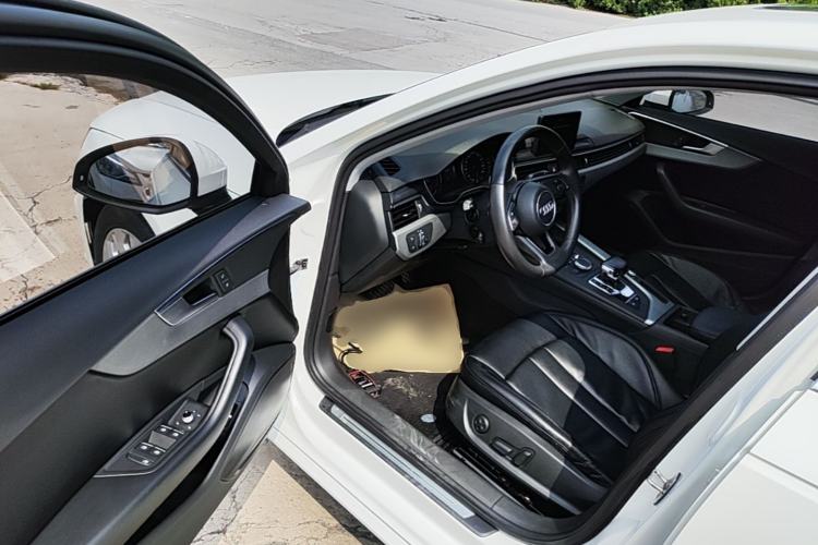 Used Audi A4L 2018 30th Anniversary Edition 40 TFSI Trendy Model Driver Seat