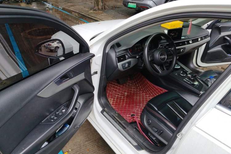 Used Audi A4L 2018 30th Anniversary Edition 40 TFSI Trendy Model Driver Seat