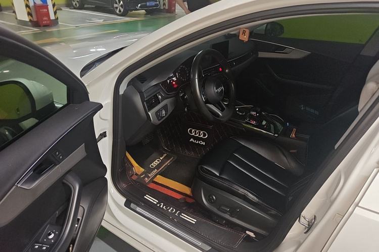 Used Audi A4L 2018 30th Anniversary Edition 40 TFSI Fashion Model Driver Seat