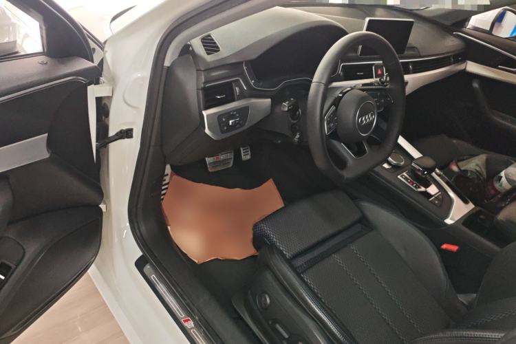 Used Audi A4L 2018 30th Anniversary Edition 40 TFSI Sport Edition Driver Seat