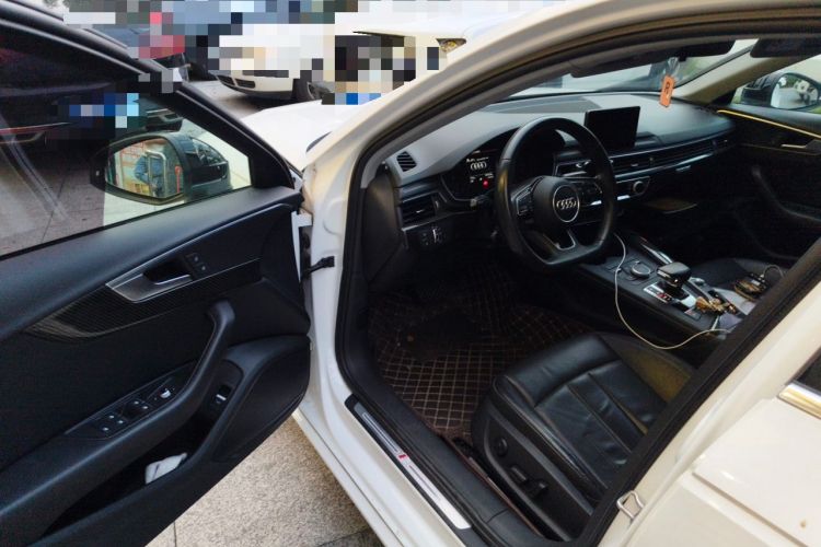Used Audi A4L 2018 30th Anniversary Edition 45 TFSI quattro Individual Sport Edition Driver Seat