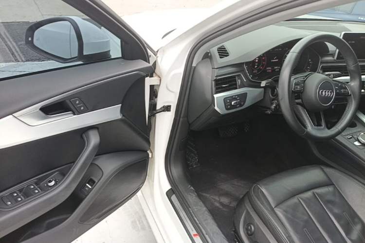 Used Audi A4L 2018 30th Anniversary Edition 40 TFSI Fashion Model Driver Seat