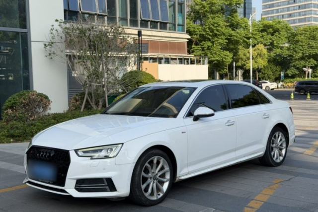 Used Audi A4L 2018 30th Anniversary Edition 40 TFSI Fashion Model