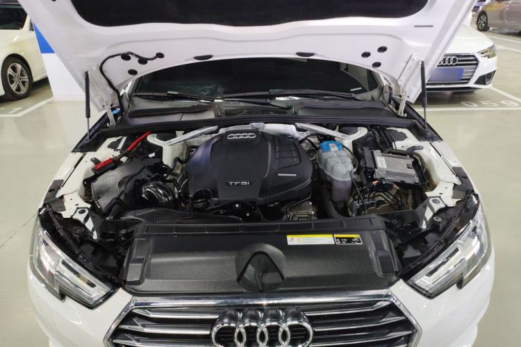 Used Audi A4L 2018 30th Anniversary Edition 40 TFSI Trendy Model Engine Bay
