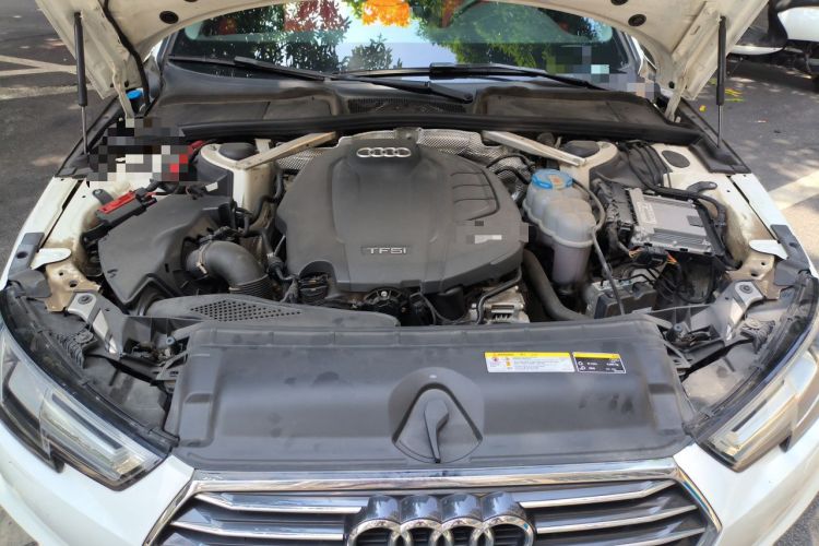 Used Audi A4L 2018 30th Anniversary Edition 40 TFSI Trendy Model Engine Bay