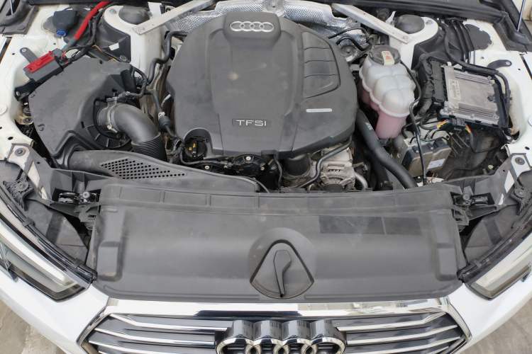 Used Audi A4L 2018 30th Anniversary Edition 40 TFSI Trendy Model Engine Bay