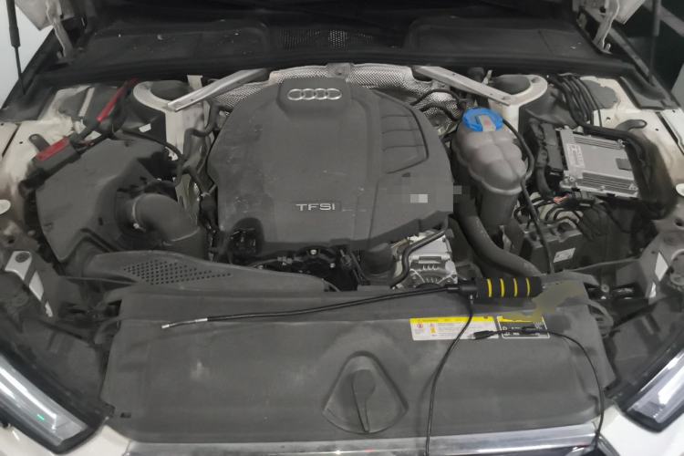 Used Audi A4L 2018 30th Anniversary Edition 40 TFSI Trendy Model Engine Bay