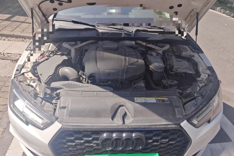 Used Audi A4L 2018 30th Anniversary Edition 45 TFSI quattro Individual Sport Edition Engine Bay