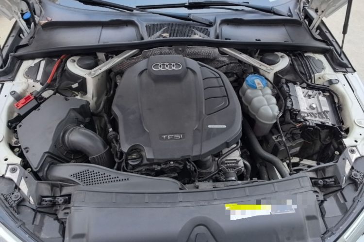 Used Audi A4L 2018 30th Anniversary Edition 45 TFSI quattro Individual Sport Edition Engine Bay