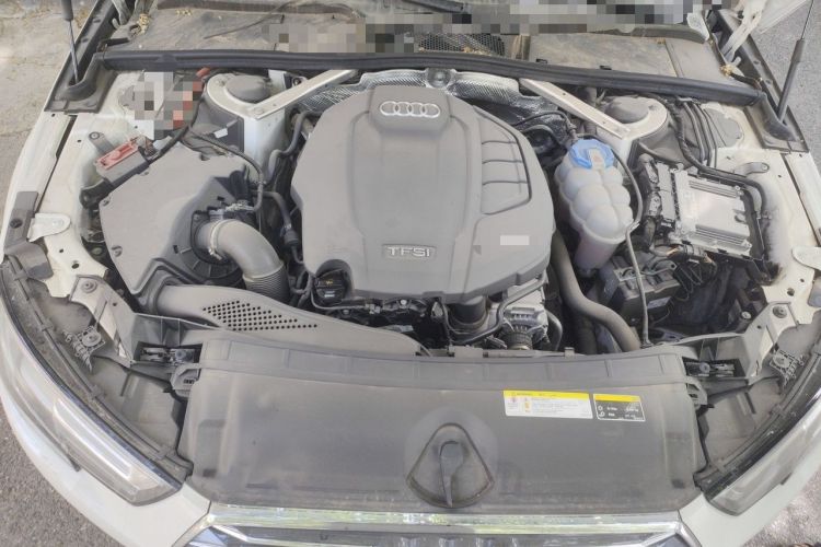 Used Audi A4L 2018 30th Anniversary Edition 40 TFSI Trendy Model Engine Bay