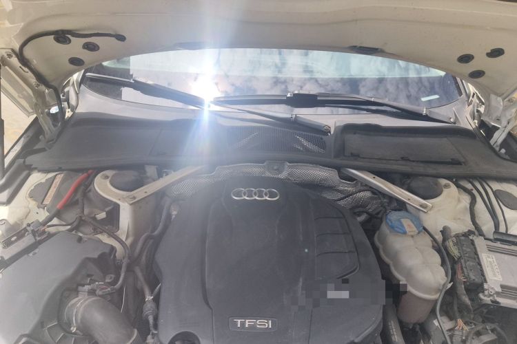 Used Audi A4L 2018 30th Anniversary Edition 40 TFSI Trendy Model Engine Bay