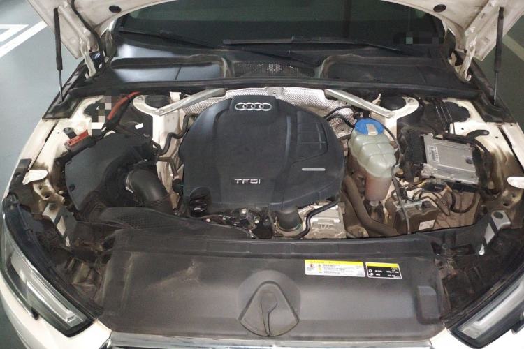 Used Audi A4L 2018 30th Anniversary Edition 40 TFSI Trendy Model Engine Bay
