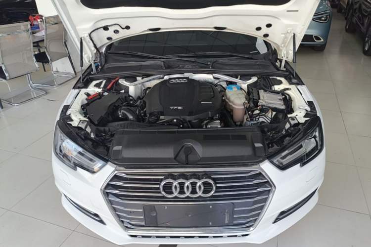 Used Audi A4L 2018 30th Anniversary Edition 40 TFSI Trendy Model Engine Bay