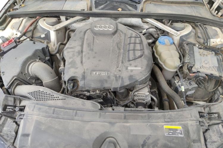 Used Audi A4L 2018 30th Anniversary Edition 45 TFSI quattro Sport model Engine Bay