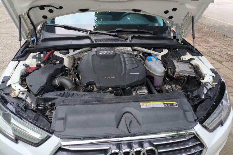 Used Audi A4L 2018 30th Anniversary Edition 40 TFSI Trendy Model Engine Bay