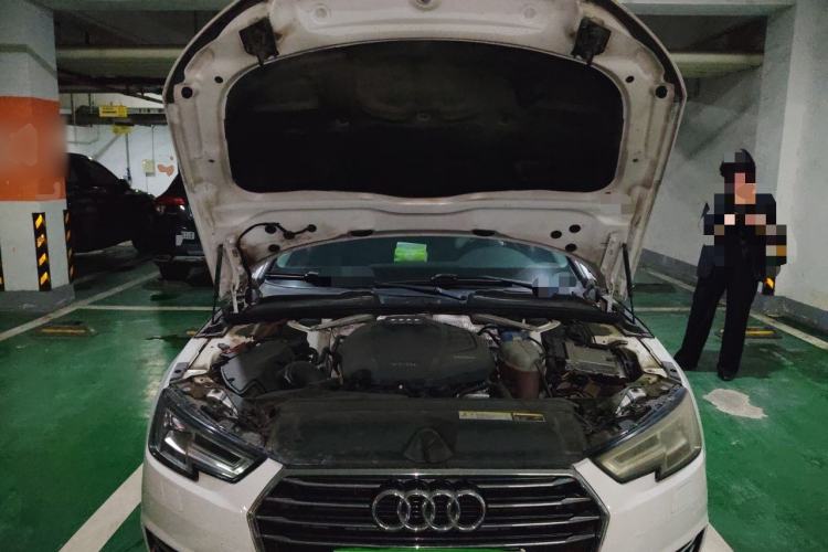 Used Audi A4L 2018 30th Anniversary Edition 40 TFSI Trendy Model Engine Bay