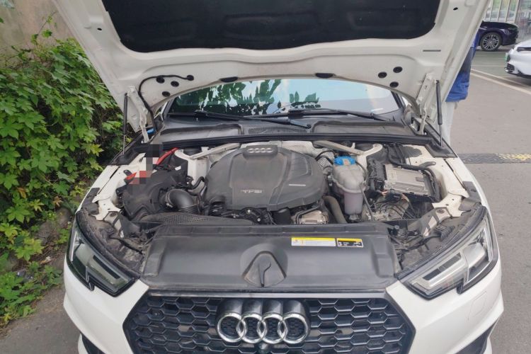 Used Audi A4L 2018 30th Anniversary Edition 40 TFSI Sport Edition Engine Bay