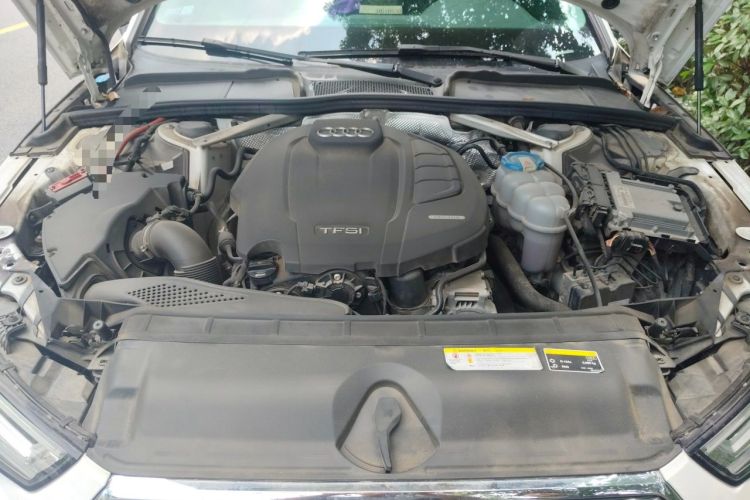 Used Audi A4L 2018 30th Anniversary Edition 40 TFSI Sport Edition Engine Bay